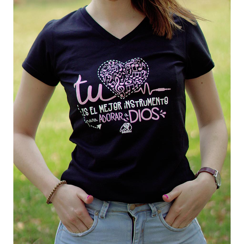 22303 Remera femenino Shekinah M